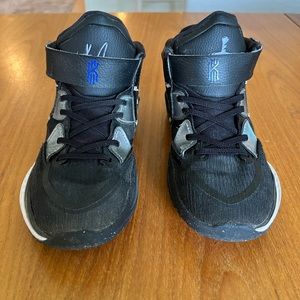 Nike Kyrie Infinity